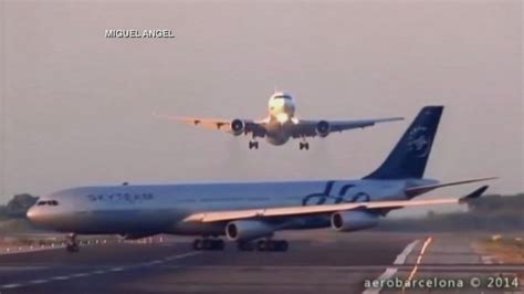 Two Planes Cross Paths On Runway At Jfk Airport Gma