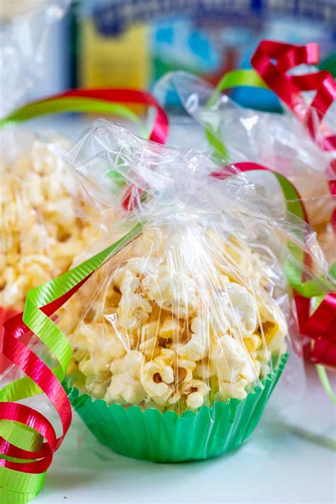 Easy Popcorn Balls Recipe With Marshmallows Crazy For Crust