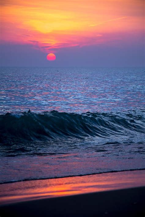 Sunrise On The Shores Of Lake Michigan By Michael Bennett Beautiful