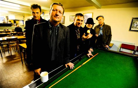Squeeze Announce First New Album In 17 Years Cradle To The Grave For November 2015 Release