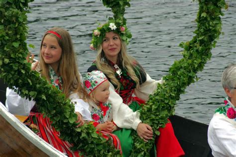 7 Facts About Swedens Midsummer Celebration Mental Floss