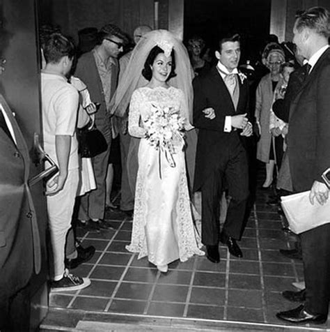 Annette Funicello 1942 2013 Annette Funicello Celebrity Wedding Photos Celebrity Weddings