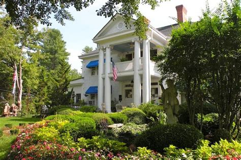 Pet Friendly Bed And Breakfasts In Brevard Nc Bringfido