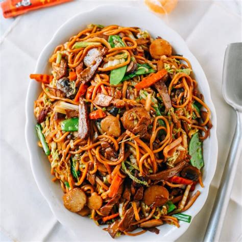 Roast Pork Lo Mein Real Chinese Takeout Recipe The Woks Of Life 2022
