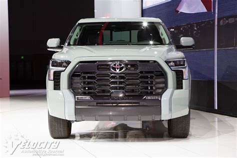 2023 Toyota Tundra Double Cab Pictures