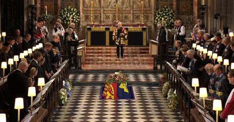 palace releases touching unseen photo of queen elizabeth ii following her private burial vt