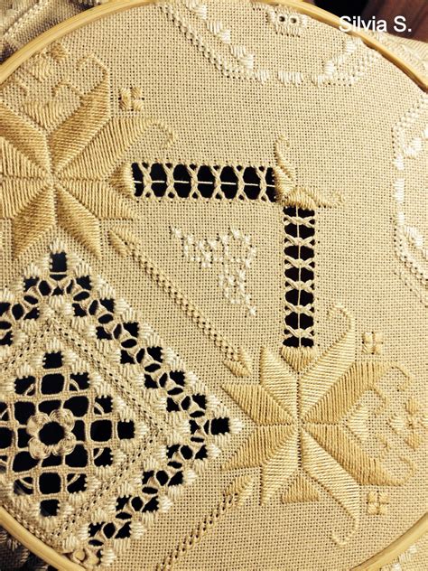 10 Vivacious Hardanger Embroidery Ideas Punto Ricamo Ricamo Punto