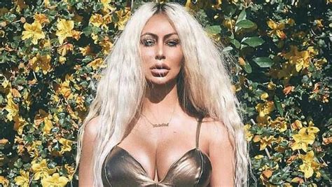 Aubrey O’day Reveals Her Intimate Affair Details With Donald Trump Jr World News Hindustan Times