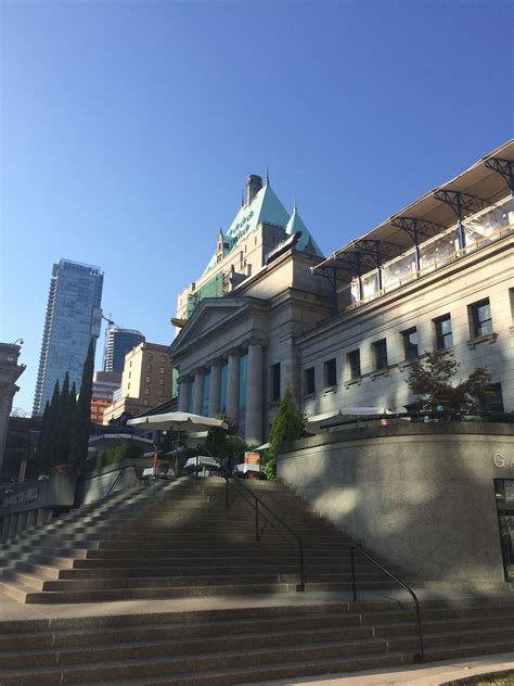 Vancouver Art Gallery Love The Architecture Of Some Of The Buildings In