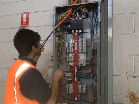 Electricians Adelaide And Suburbs Electricians Ready Now