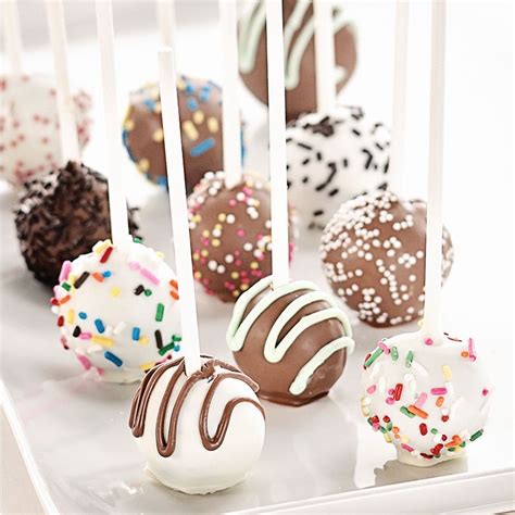Tips and tricks for making great cake pops with the babycakes cake pop maker. Original Cake Pops Baking Pan | Nordic Ware