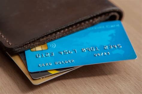 ¿cómo Identificar Tarjetas De Crédito Falsas