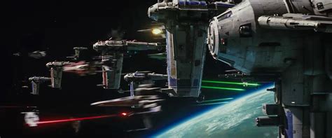 Star Wars The Last Jedi Trailer Breakdown Space Battle Geek Carl