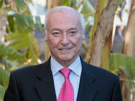 See full list on nonciclopedia.org Biografia di Piero Angela