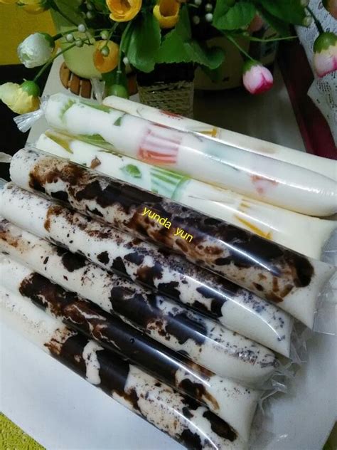 Campina ice cream store adalah layanan pesan antar es krim dan ice cream cake campina ke rumah, kantor, untuk acara ulang tahun, acara pernikahan,dan sebagainya. Resep Dan Cara Membuat Ice cream malaysia - LangsungMasak