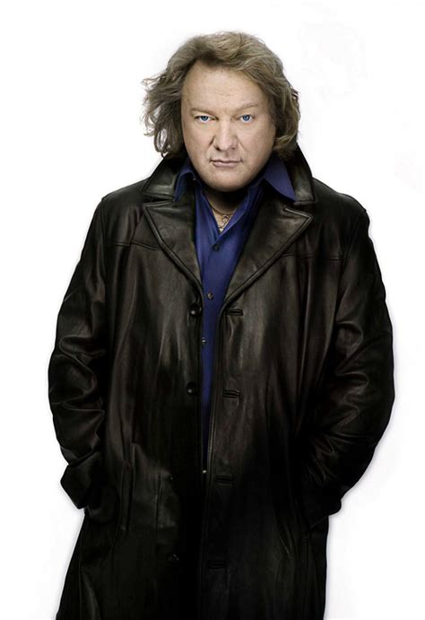 Lou Gramm Interview Foreigner Lead Singer Sets The Record Straight On
