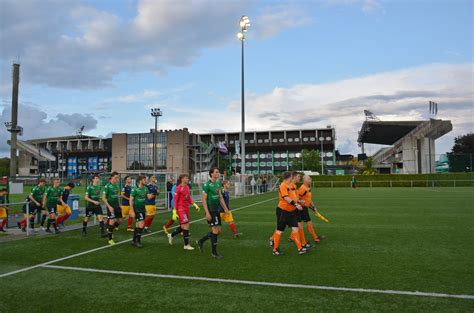 May 26, 2021 · charles vanhoutte werd door de fans van cercle brugge verkozen tot speler van het seizoen bart de vré 26 mei 2021 22:57 | 0 reacties charles vanhoutte speler van het jaar bij cercle brugge Extreme Football Tourism: BELGIUM: Cercle Brugge KSV (B ...
