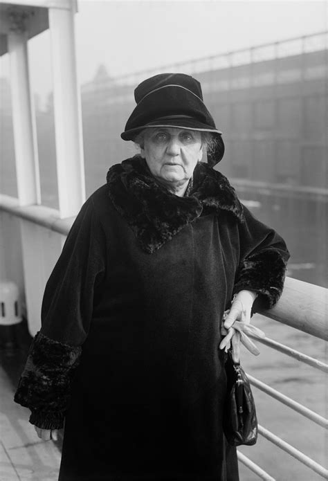 Image Result For Poor Women 1935 Jane Addams American Women Portrait