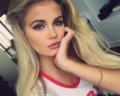 Unique Dollface Girl Instagram Models Blonde