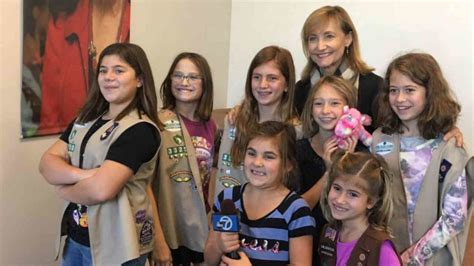 Girl Scouts Empowering Young Women To Choose Whether Or Not To Hug
