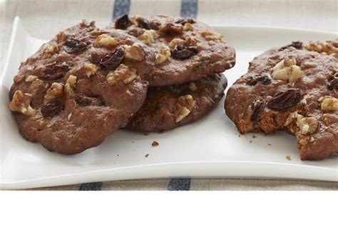 Apple pie oatmeal sandwich cookies and a giveaway from wilton and duncan hineseat at home. Carrot Cake Cookies | Carrot cake cookies, Cake mix cookie ...