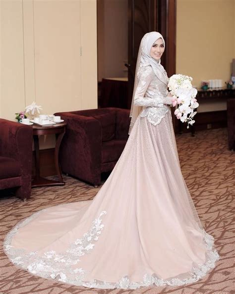 inspirasi baju pengantin muslimah yang bisa kamu tiru untuk akad nikah 6 blog unik