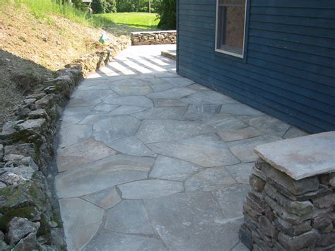 More Stone Patio Pictures Natural Flagstone Patios And Patio Pavers