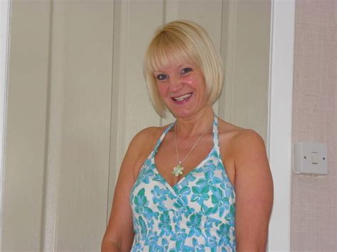 Angela From Edinburgh Is A Local Granny Looking For Casual