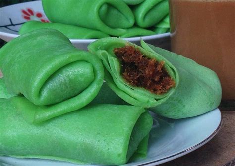 Reviewed by daily news on maret 05, 2021 rating: Dadar Gulung Isi Kelapa | Recipe in 2019 | Food, Stuffed peppers, Beef recipes