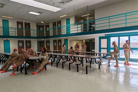 Two Programs At Bannock Jail Aim To Educate Inmates Reward Them For