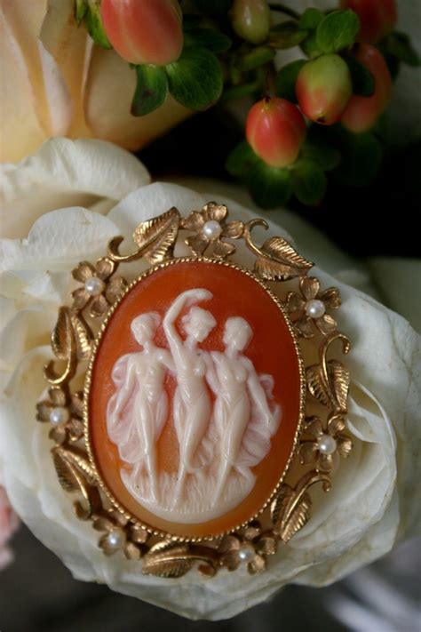 Vintage 1950s Cameo Pin Featuring The Three Graces