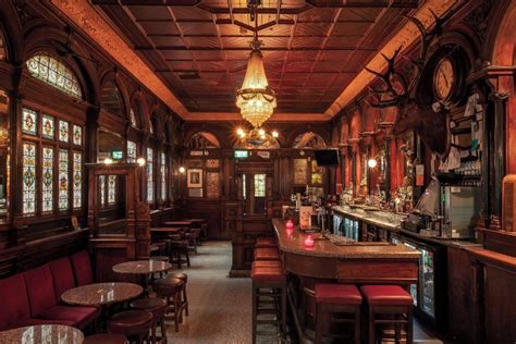 Pub The Stags Head Dublin Ireland Irish Pub Design Irish Pub