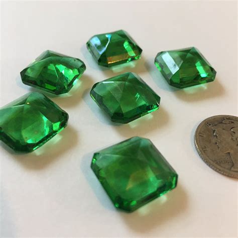 Vintage 15mm Square Peridot Green Double Faceted Glass Jewels Set Of