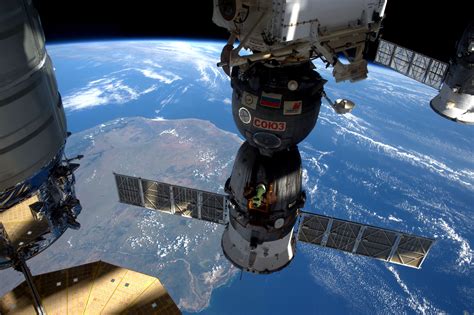 Space Station Marks Milestone Th Orbit Of Earth Cbs News