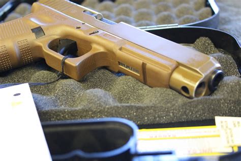 Glock Model 35 Gen 4 Fde Long Slide Pistol 329nr 40 Sandw For Sale At