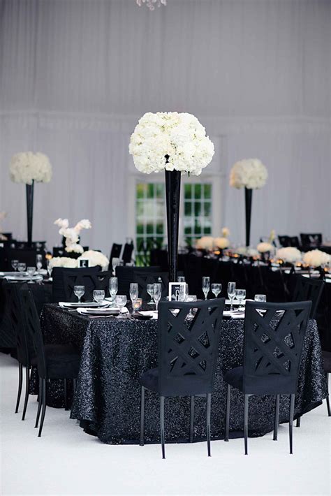 Elegant Black And White Wedding Theme Includes With Decorations Cakes