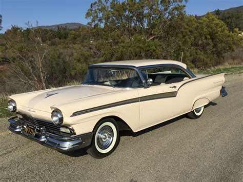 1957 Ford Fairlane 500 Club Victoria 2 Door Hardtop California Car