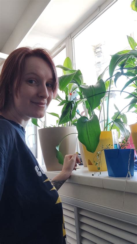 Tw Pornstars Terefur Twitter Oh Yes I Have New Plants Day Happy Today Love Life 415