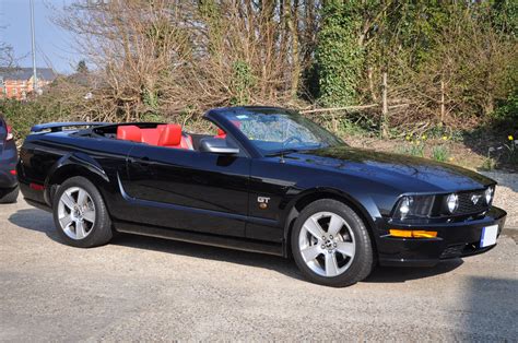 2006 55 Ford Mustang Gt 46 Litre V8 Convertible Premium 19000