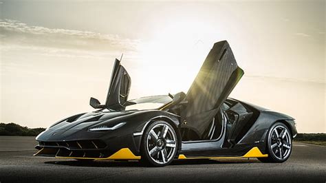 Lamborghini huracan super trofeo evo 2018. HD wallpaper: DMC LaFerrari FXXR supercar doors is opened ...