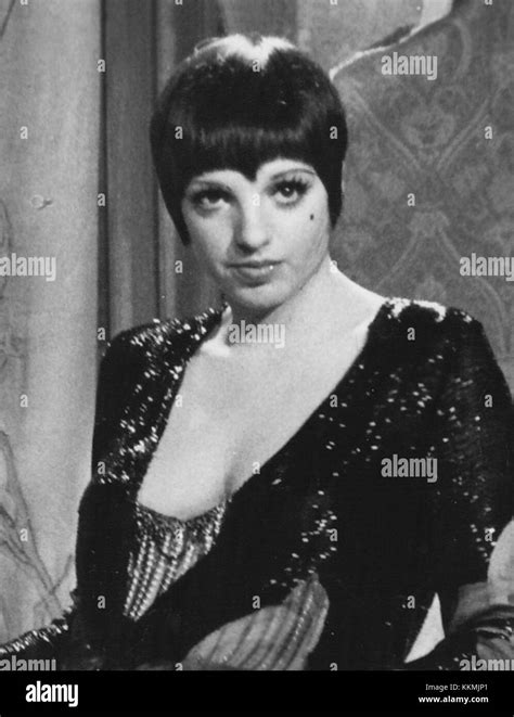 Liza Minnelli Cabaret 1972 Crop 2 Stock Photo Alamy