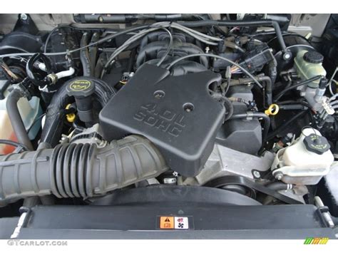 2003 Ford Ranger Xlt Supercab 40 Liter Sohc 12 Valve V6 Engine Photo