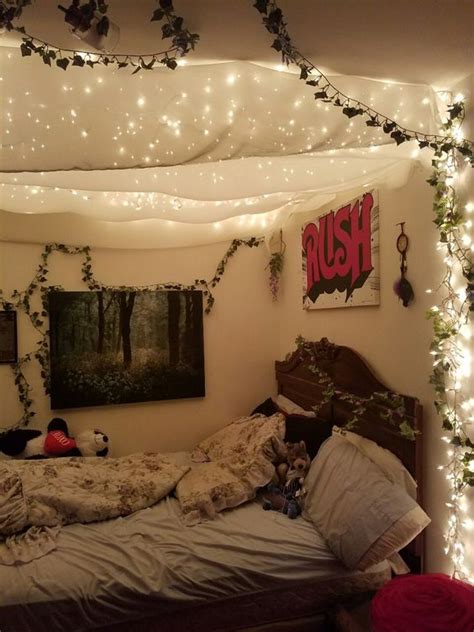 Your room can easily be this cool bedroom lighting idea casts an led glow right under the bed. 35 Fantastic Led String Lights Decor Girls Bedroom