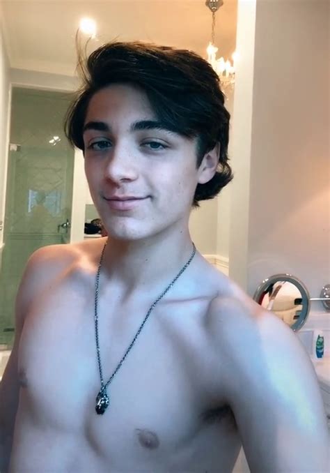 Picture Of Asher Angel In General Pictures Asher Angel 1587448033 Teen Idols 4 You
