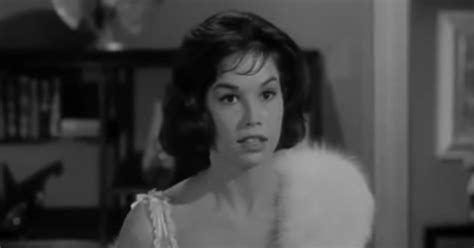Is This Mary Tyler Moore In The Dick Van Dyke Show Or Something Else