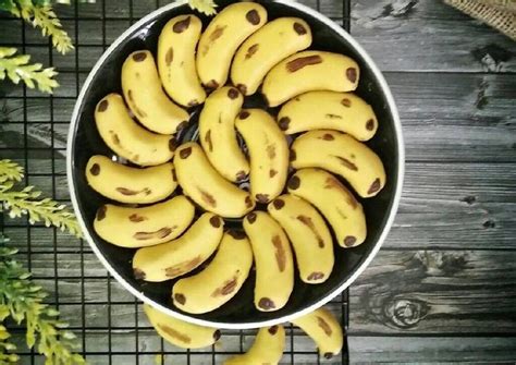 Banana cake umumnya menjadi sedikit lebih manis. Resep Banana Chocolate Cookies - Resep KUE Bu ain