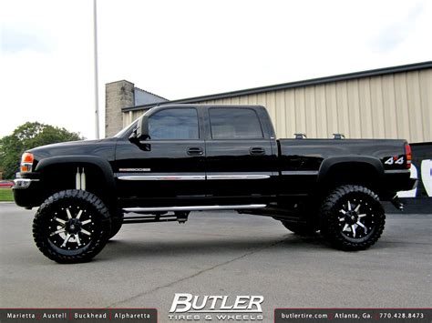 Gmc Sierra 2500 With 20in Fuel Maverick Wheels And 8in Fabtech Lift A