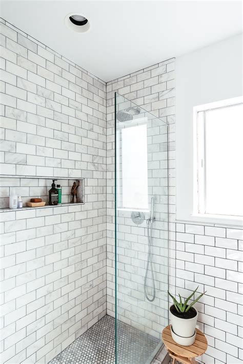Browse our inspiring bathroom tile ideas gallery comprised of modern bathroom tiles designs and beautiful tile color schemes in each style and budget to get a sense of what you desire for. Bathroom Tile Ideas - Floor, Shower, Wall Designs ...