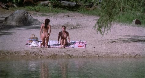 Nude Video Celebs Jennifer Connelly Nude Debra Cole Nude The Hot Spot