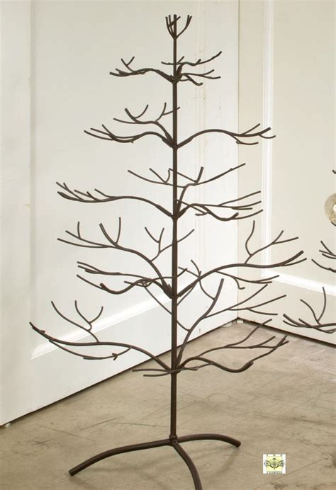 This Brown Natural Tree Features One Of Our Most Popular Root Designs